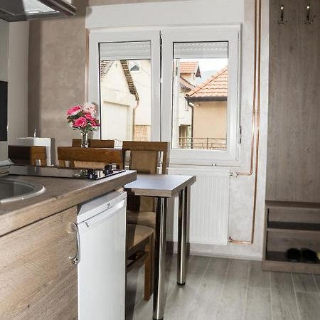 באינה באשטה City Apartment Bb מראה חיצוני תמונה
